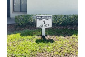 955 Country Club Drive, Titusville, FL 32780 - MLS#1065035