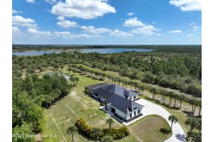 300 Pinto Lane, Palm Bay, FL 32909 - MLS#1065245