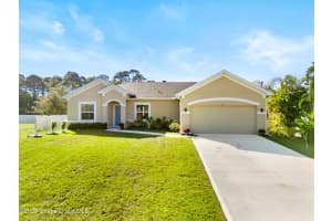 1731 Elmhurst Circle, Palm Bay, FL 32909 - MLS#1065281