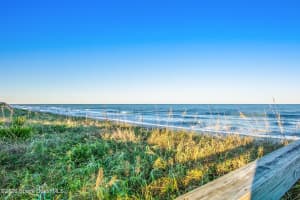 2095 Jimmy Buffett Mem Highway, Indian Harbour Beach, FL 32937 - MLS#1065287