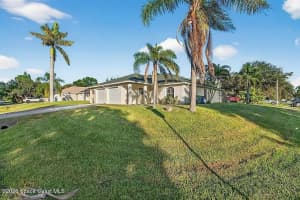 361 Del Monte Road, Sebastian, FL 32958 - MLS#1065480