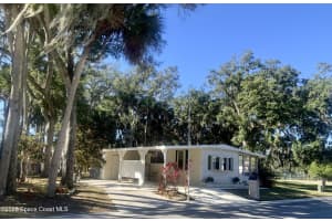 370 Holiday Park Boulevard, Palm Bay, FL 32907 - MLS#1065529