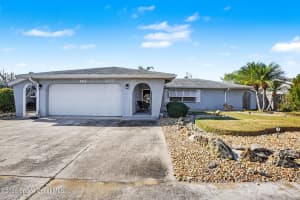 538 Dijon Drive, Melbourne, FL 32935 - MLS#1065579