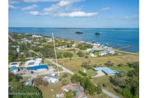 13195 Old Dixie Highway, Sebastian, FL 32958 - MLS#1065631