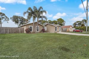 1632 Emerson Drive, Palm Bay, FL 32909 - MLS#1065668