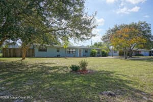 476 Crescent Drive, Melbourne, FL 32901 - MLS#1065682