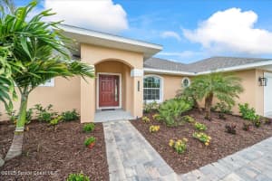 1204 Captiva Island Circle, Palm Bay, FL 32908 - MLS#1065724