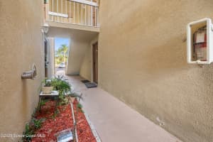 1640 Sunny Brook Lane, Palm Bay, FL 32905 - MLS#1065734