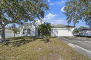 199 Bellbrook Street, Palm Bay, FL 32909 - MLS#1065754