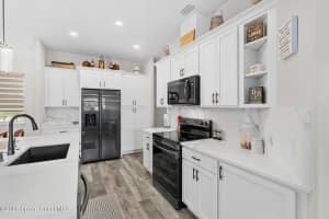 1154 Captiva Island Circle, Palm Bay, FL 32908 - MLS#1065770