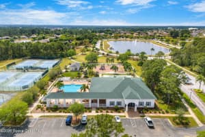 571 Gardendale Circle, Palm Bay, FL 32909 - MLS#1065831