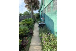 2 Sea Horse Lane, Vero Beach, FL 32960 - MLS#1065872