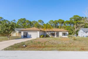 1749 Hays Street, Palm Bay, FL 32907 - MLS#1065941