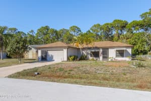 1749 Hays Street, Palm Bay, FL 32907 - MLS#1065941