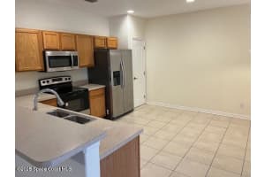 1035 Venetian Drive 203, Melbourne, Fl 32904 - Off Market