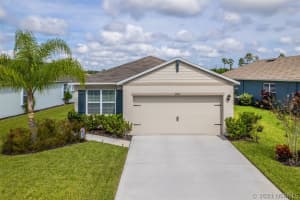 835 Sunswept Road, Palm Bay, FL 32905 - MLS#1065993
