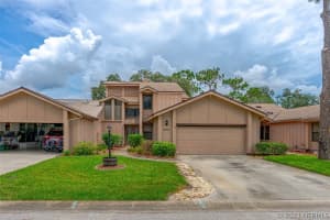 654 Centre Court, Vero Beach, FL 32962 - MLS#1066061