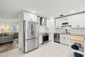 206 Harbor Drive, Cape Canaveral, FL 32920 - MLS#1066075