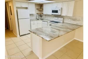 1648 Sunny Brook Lane, Palm Bay, FL 32905 - MLS#1066086