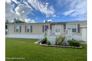 264 Holiday Park Boulevard, Palm Bay, FL 32907 - MLS#1066258