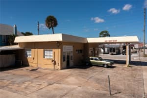 325 Banana River Boulevard, Cocoa Beach, FL 32931 - MLS#1066371