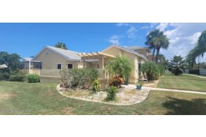 1430 Malibu Circle, Palm Bay, FL 32905 - MLS#1066385