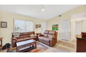 1051 Colonial Avenue, Palm Bay, FL 32909 - MLS#1066390