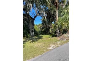 210 Parkside Place, Indian Harbour Beach, FL 32937 - MLS#1066444