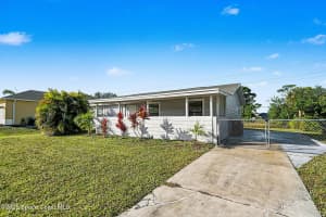 1026 Camden Avenue, Palm Bay, FL 32907 - MLS#1066470