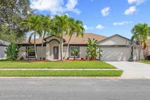 765 Triple Crown Lane, Melbourne, FL 32904 - MLS#1066625