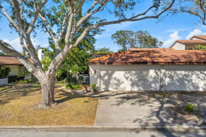 802 Parkside Place, Indian Harbour Beach, FL 32937 - MLS#1066627