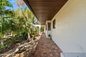 802 Parkside Place, Indian Harbour Beach, FL 32937 - MLS#1066627