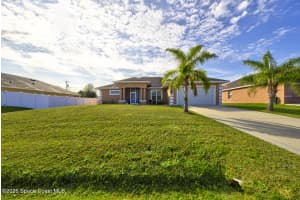 462 Gancedo Street, Palm Bay, FL 32908 - MLS#1066666