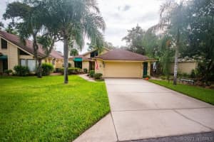 2000 Agora Circle Circle, Palm Bay, FL 32909 - MLS#1066746