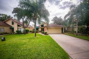 2000 Agora Circle Circle, Palm Bay, FL 32909 - MLS#1066746