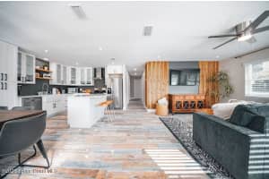 208 Seminole Avenue, Melbourne, FL 32901 - MLS#1066901