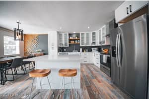 208 Seminole Avenue, Melbourne, FL 32901 - MLS#1066901