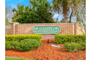 1060 Pine Creek Circle, Palm Bay, FL 32905 - MLS#1066923