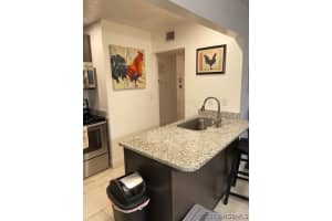 2551 12th Square, Vero Beach, FL 32968 - MLS#1066938