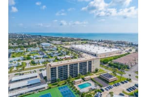 500 Palm Springs Boulevard, Indian Harbour Beach, FL 32937 Sold 03/09/26