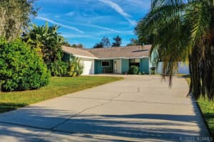 733 Walmsley Street, Palm Bay, FL 32908 - MLS#1067224