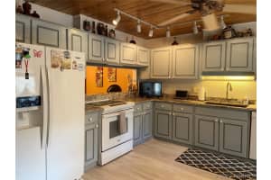 4290 Caparosa Circle, Melbourne, FL 32940 - MLS#1067232