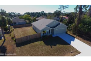 180 Hammock Road, Palm Bay, FL 32909 - MLS#1067242