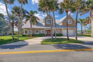 510 Magnolia Avenue, Melbourne Beach, FL 32951 - MLS#1067337