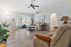 308 Tamarind Circle, Palm Bay, FL 32907 - MLS#1067353