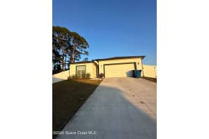 893 Altura Avenue, Palm Bay, FL 32909 - MLS#1067604