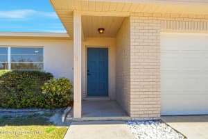 2519 Mill Run Boulevard, Kissimmee, FL 34744 - MLS#1067626