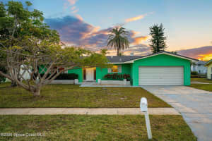 156 Jamaica Drive, Cocoa Beach, FL 32931 - MLS#1067759