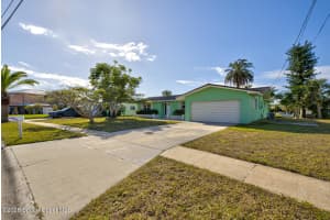 156 Jamaica Drive, Cocoa Beach, FL 32931 - MLS#1067759