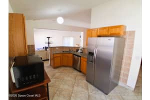 4550 Bellaluna Drive, Melbourne, FL 32904 - MLS#1067902